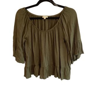 Lily White Boxy Ruffled Hems Olive Colored Blouse Size Large